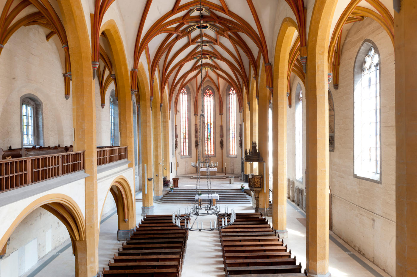 Geschichtsträchtige Architektur und Ausblicke