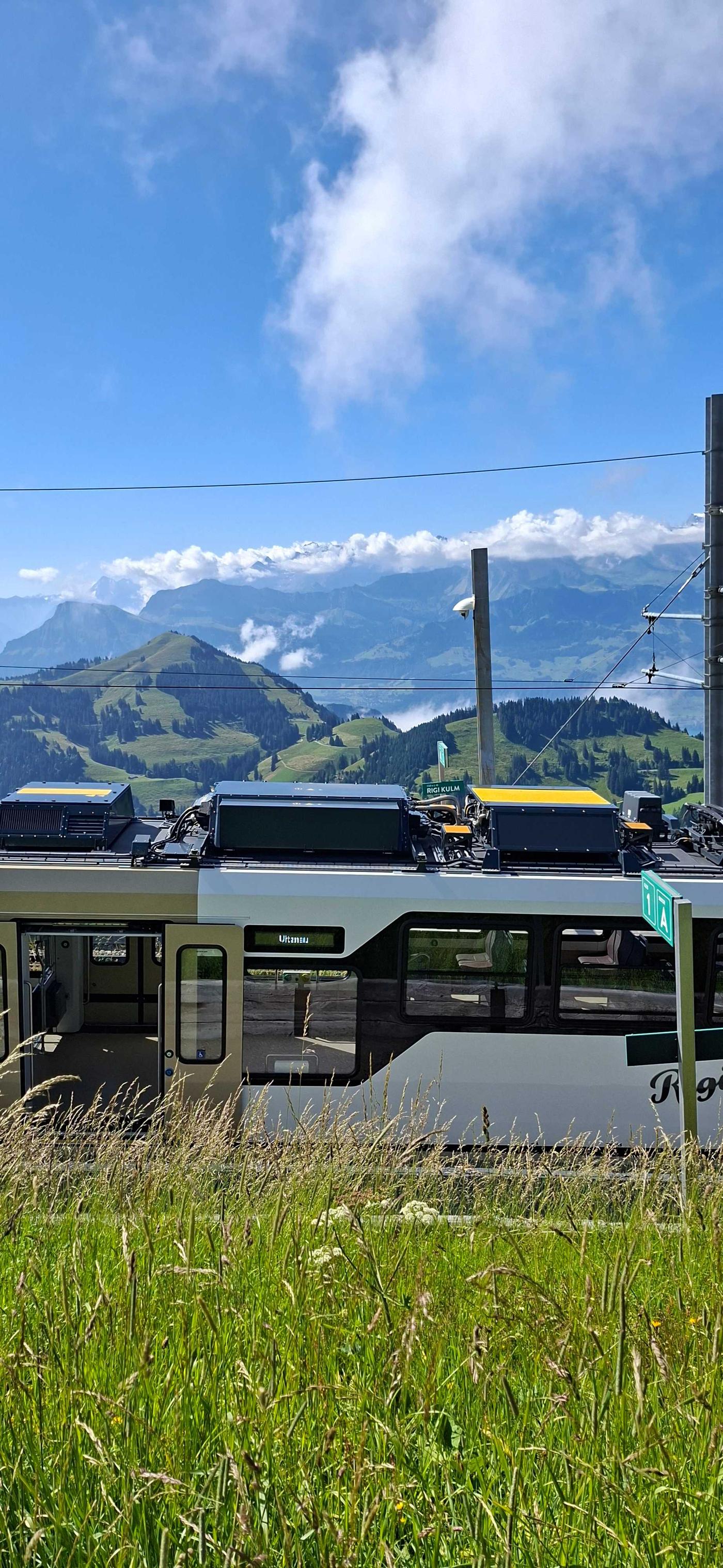 Unbeschreiblich schöner Ausblick auf den Vierwaldstättersee Rigi die Königin der Berge 