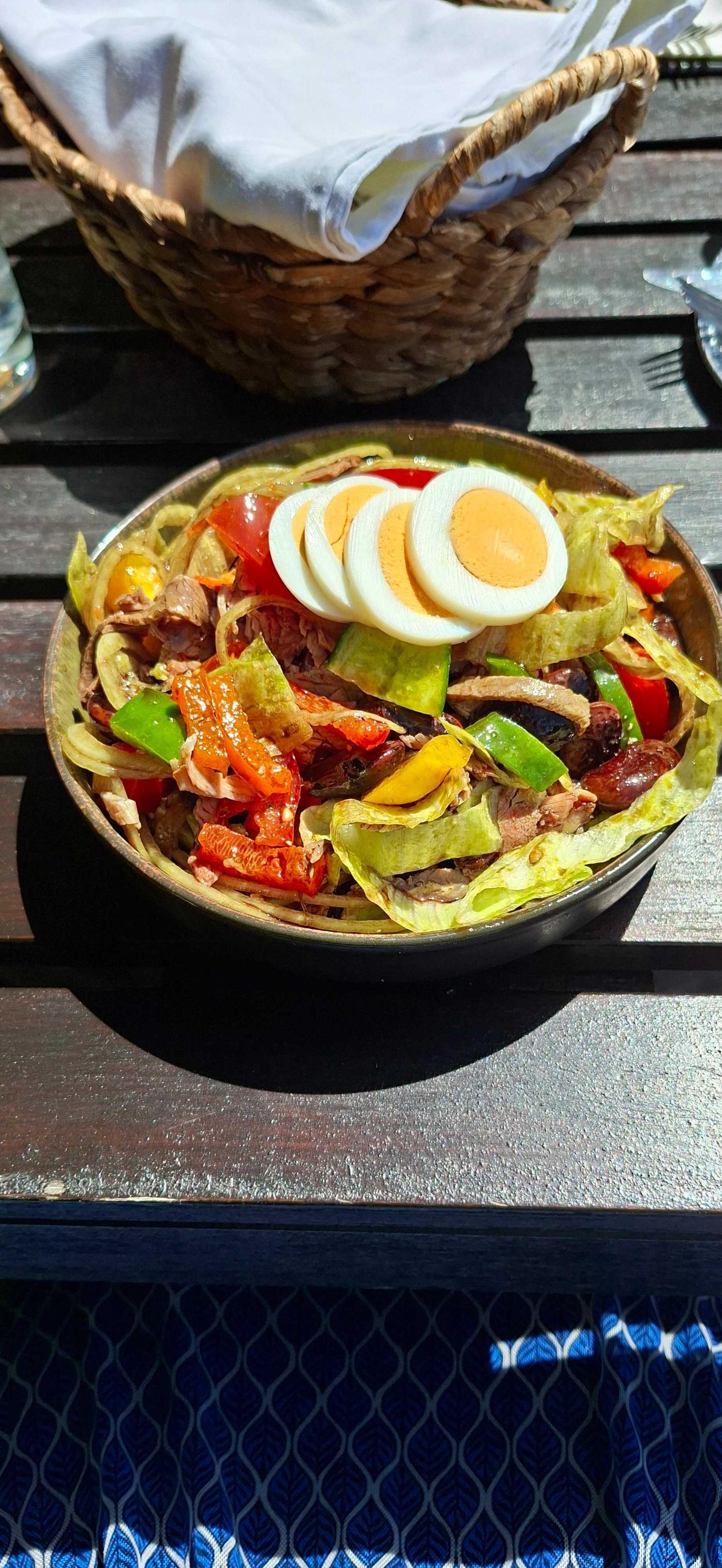 Netter Buschenschank, tolle Ausicht, gute Jause