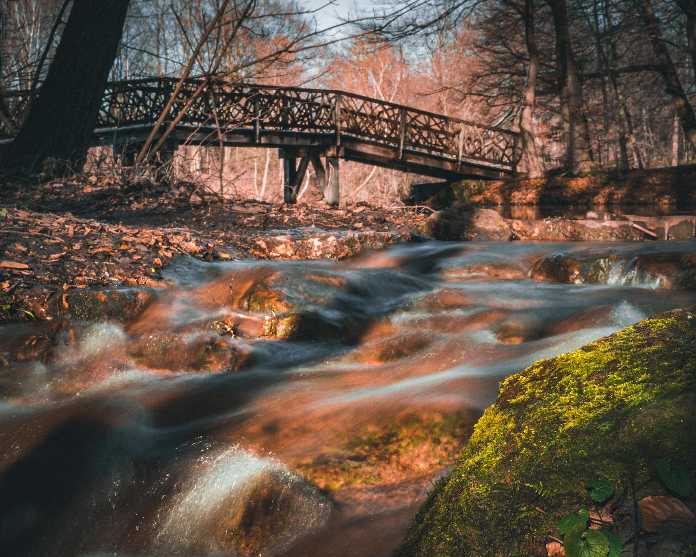 Die Knüppelbrücke ist vor allem Herbst ein toller Ort