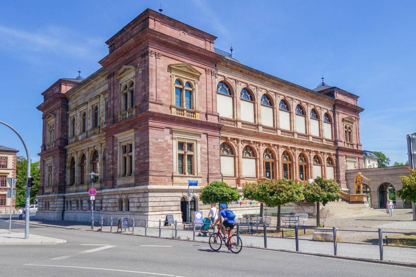 Zeitreise durch die Moderne