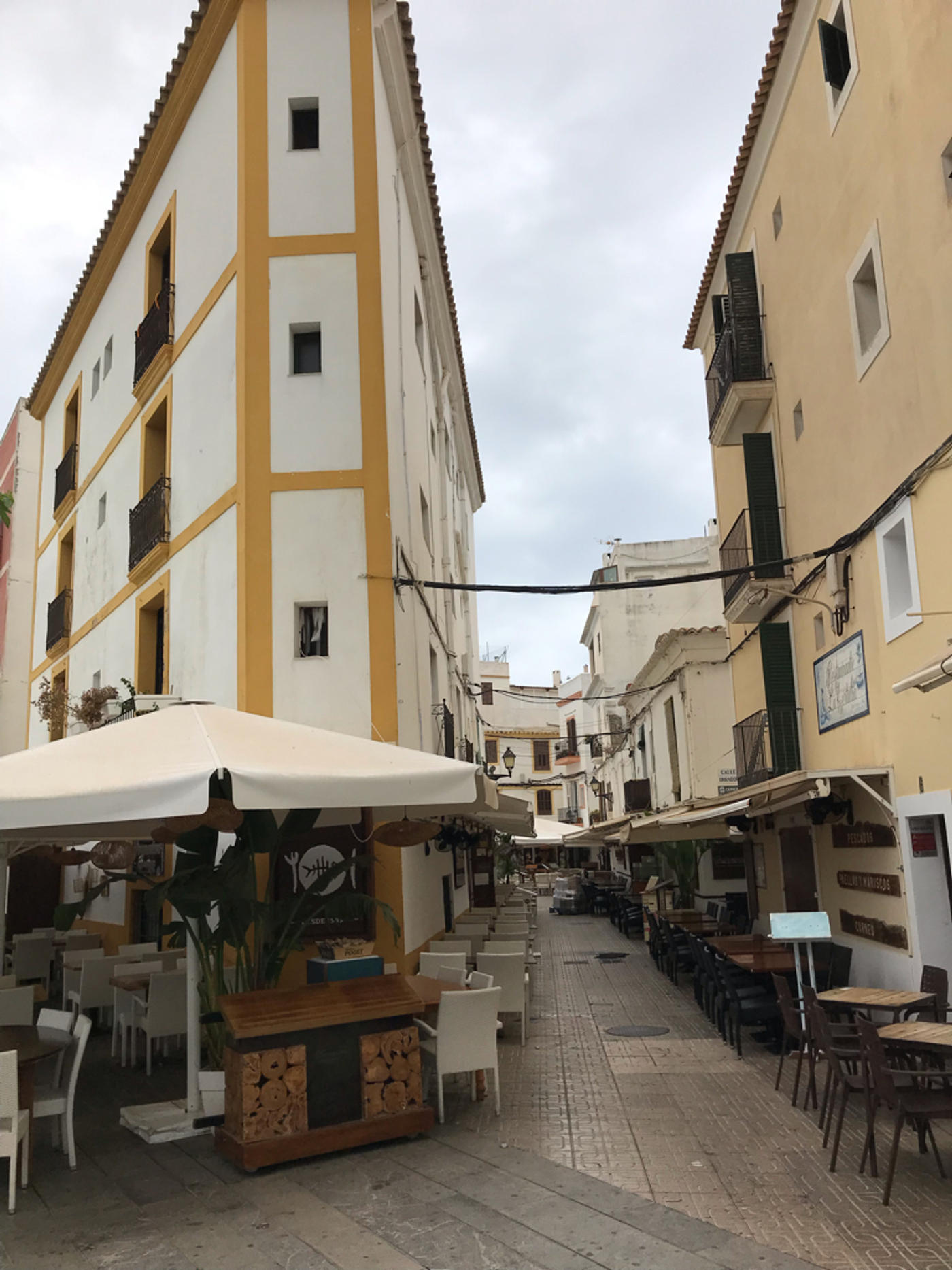 Ibiza Stadt und Piratenbootfahrt nach Formentera