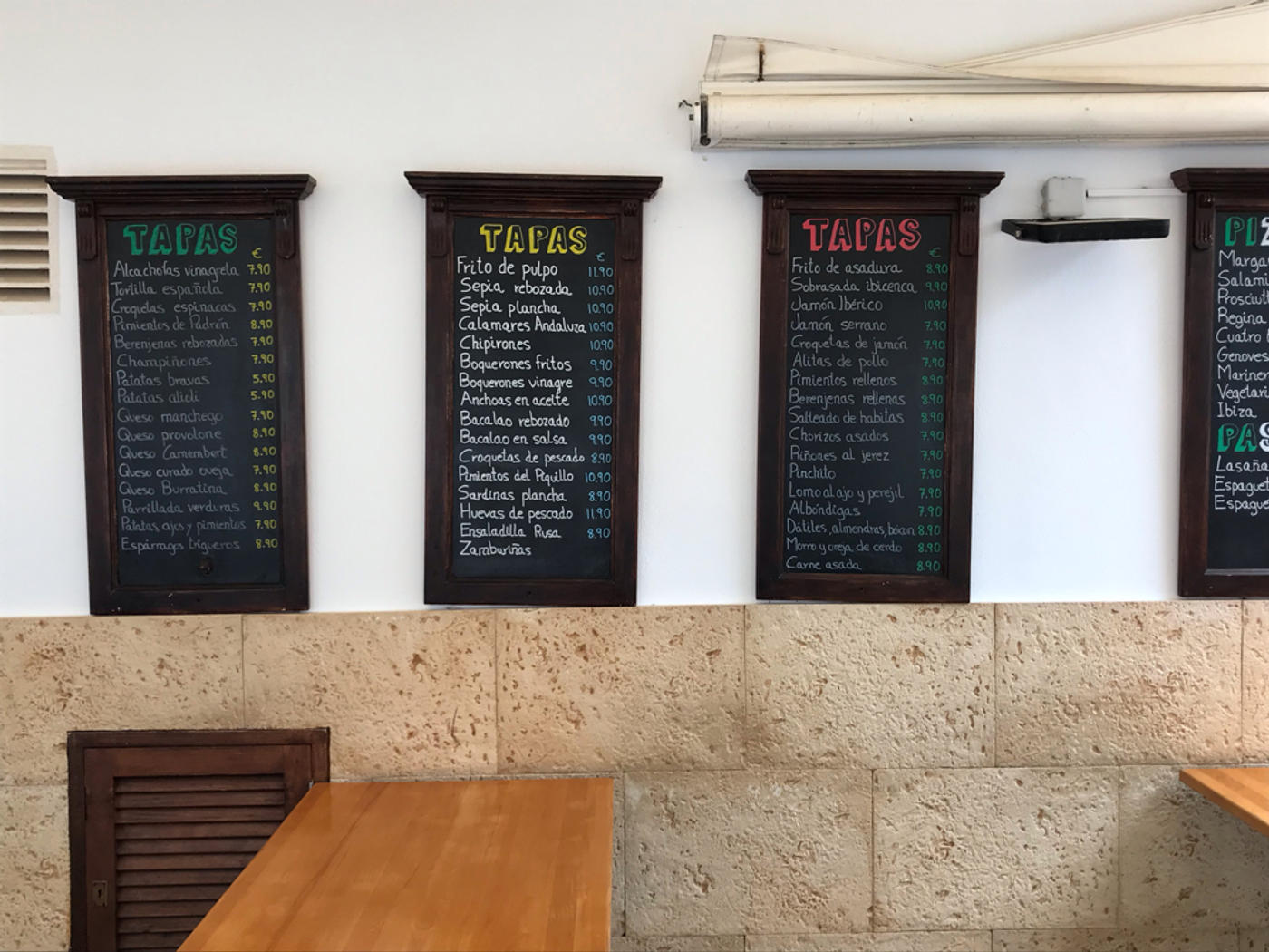 Ibiza Stadt und Piratenbootfahrt nach Formentera