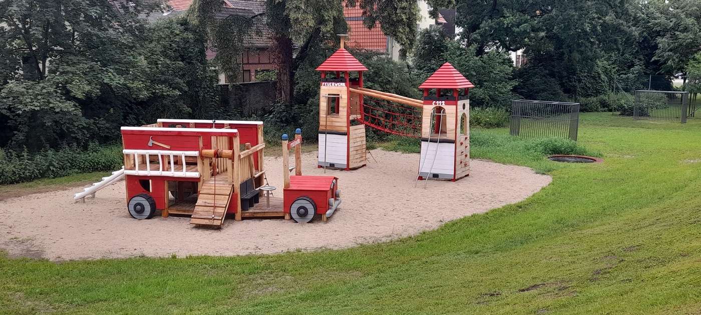  Abenteuerliche Einsätze im Feuerwehrstil