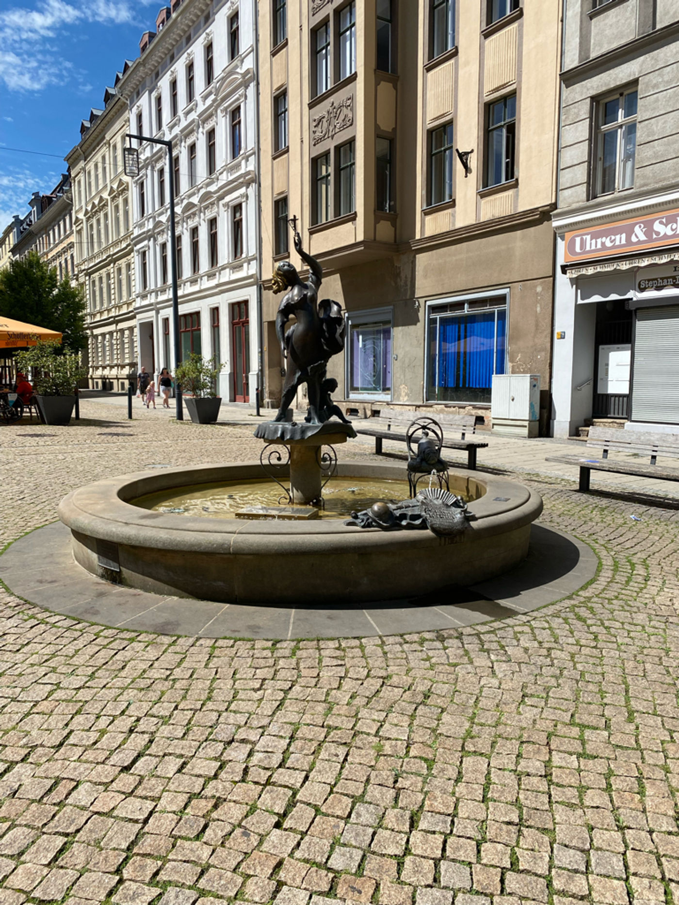 GÖRLITZ  / BRUNNEN (Die Tanzende)