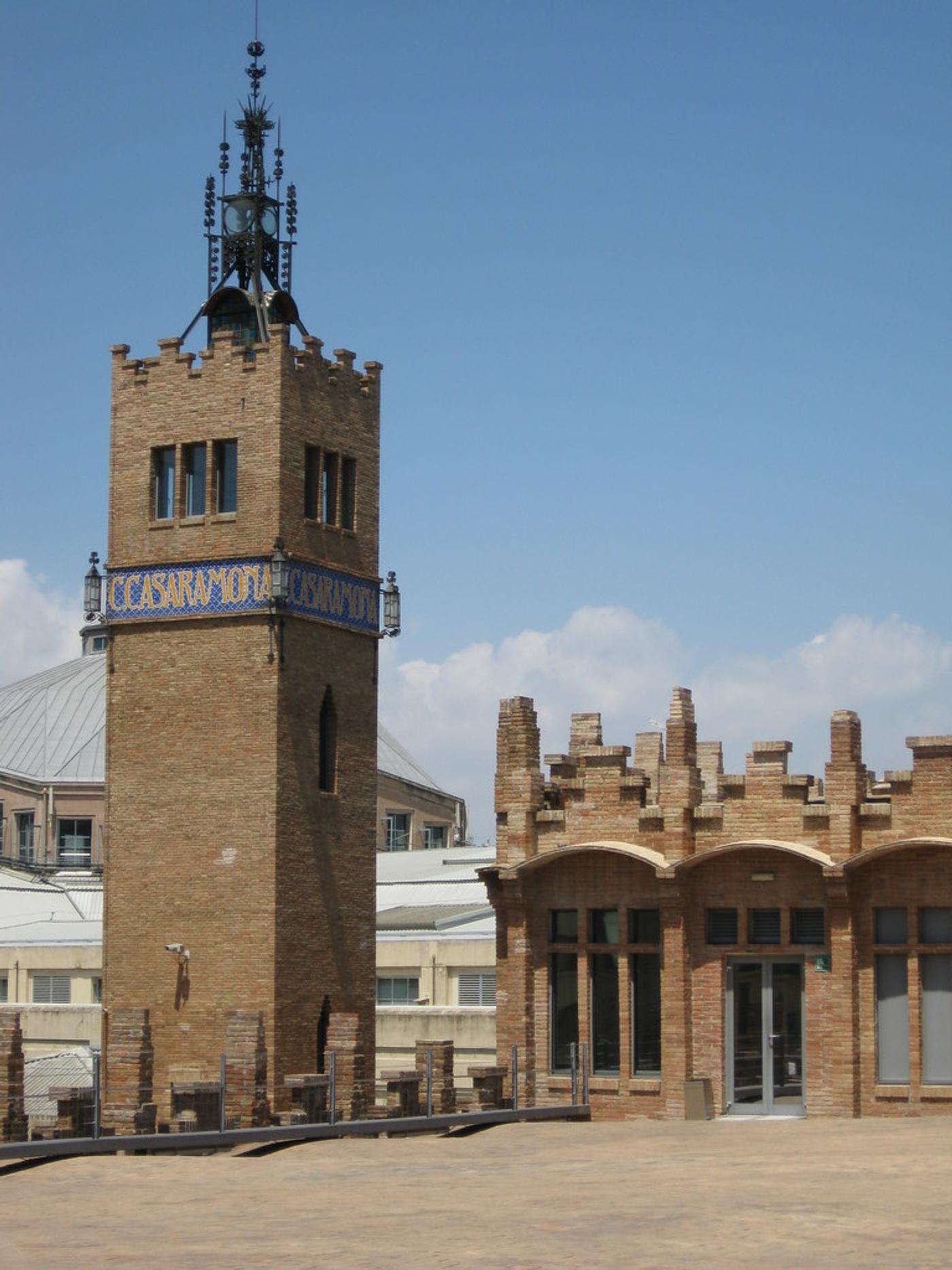 Kunst und Kultur in modernistischem Ambiente