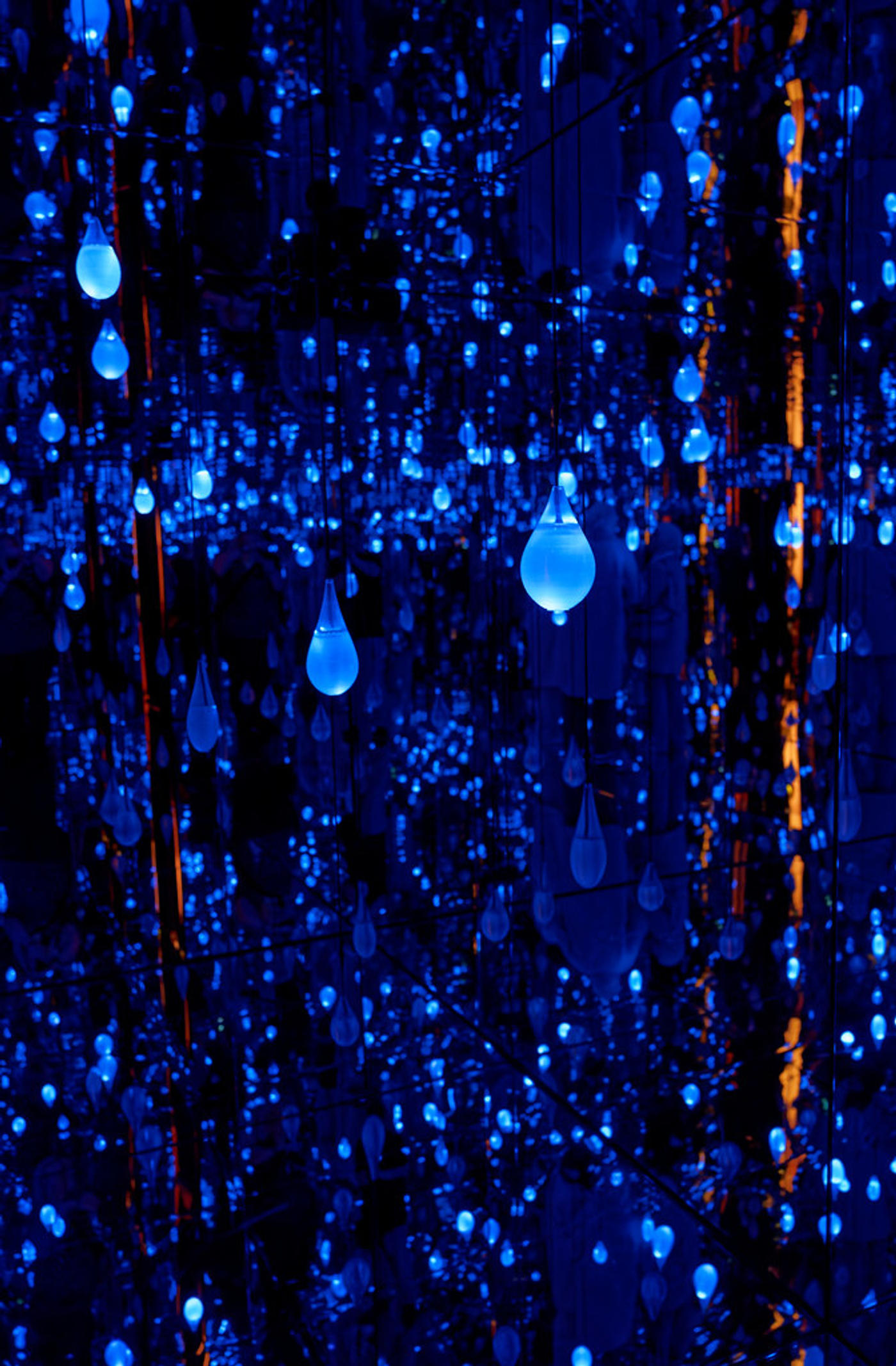 Moderne Kunst trifft auf historisches Ambiente